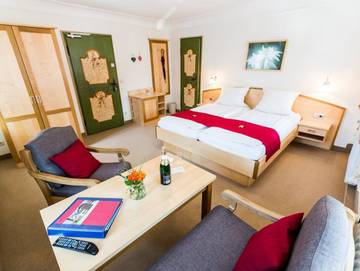 Hotel für 2 Personen in Oberammergau, Ammergauer Alpen, Bild 2