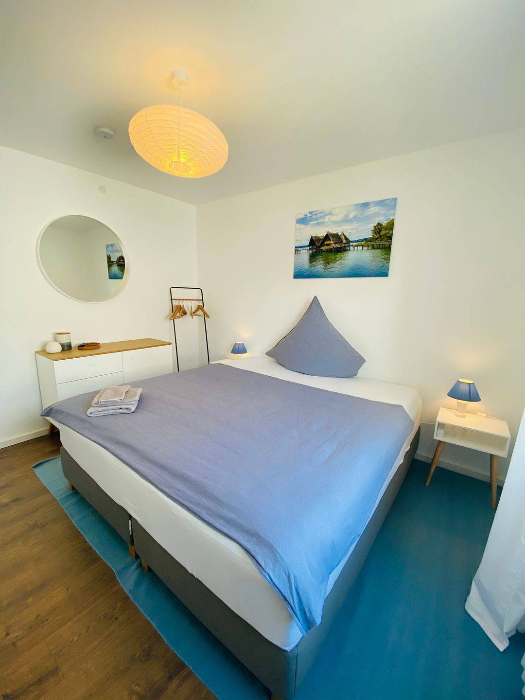 Ganze Wohnung, Traumhafte Ferienwohnung Seeblick Unteruhldingen mit herrlichem Panoramablick in Unteruhldingen, Uhldingen-Mühlhofen