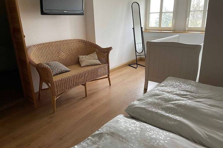 Ganze Wohnung, Ferienwohnung Heidetraum Sprotta - Ferienwohnung in Doberschütz, Sächsisches Burgen- und Heideland