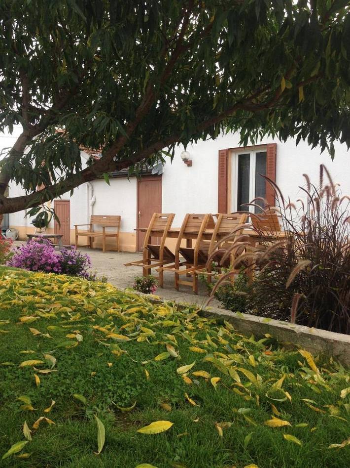 Gîte pour 5 personnes, avec jardin à Fontenay-Trésigny