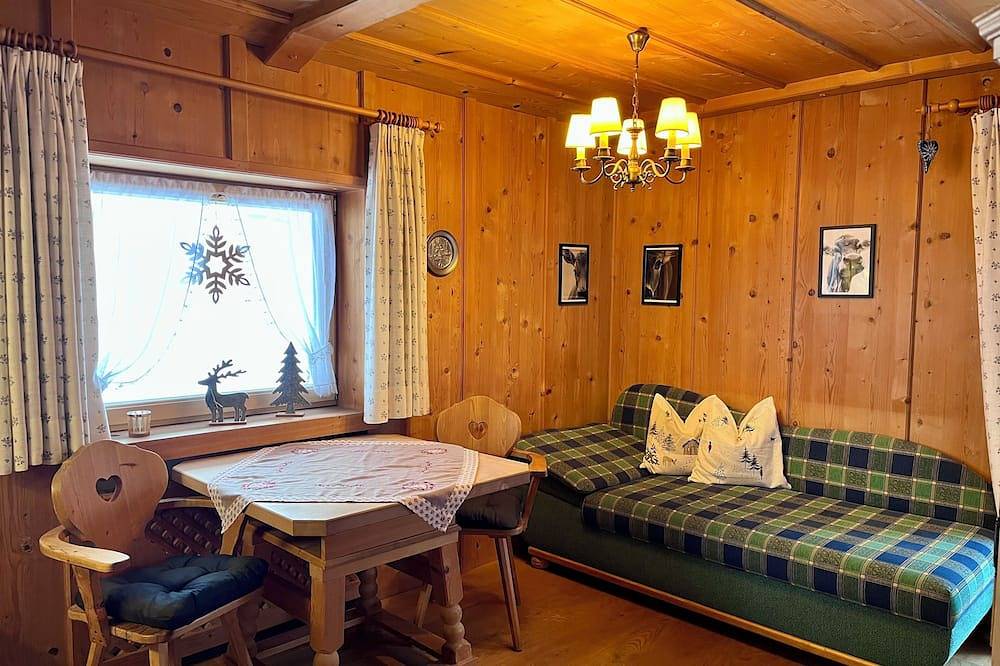 Ganze Wohnung, Ferienwohnung \"De obere Kloane\" mit tollen Bergblick. Haustierfreundlich! in Grainau, Eibsee