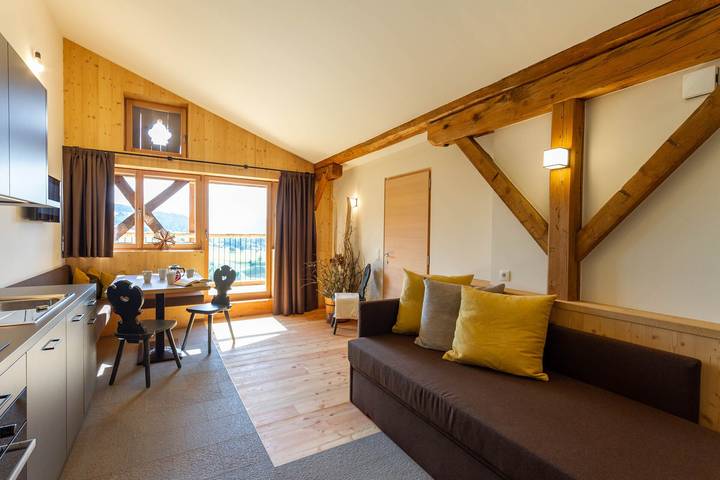 Ganze Wohnung, Ferienwohnung "Daimlhof Ferienwohnung Moosherz" mit Bergblick, Garten, Balkon und Wlan in Ums, Völs am Schlern
