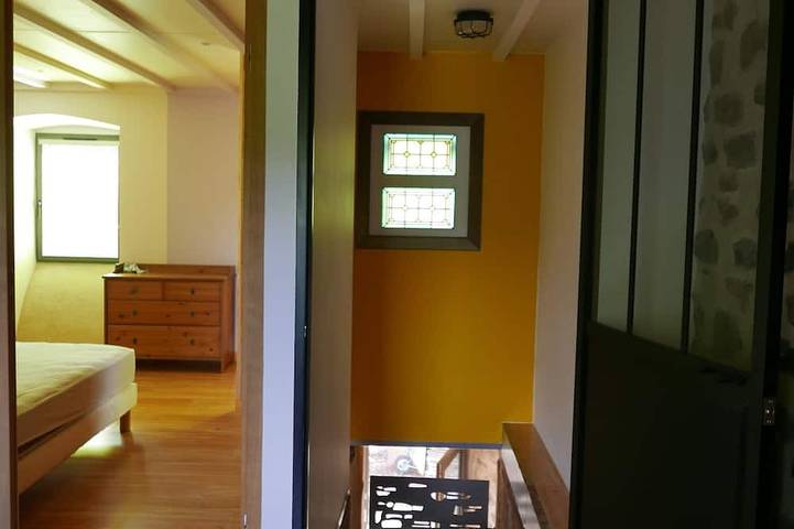 Location de vacances pour 12 personnes, avec Terrasse et Jardin à Lantriac - 4