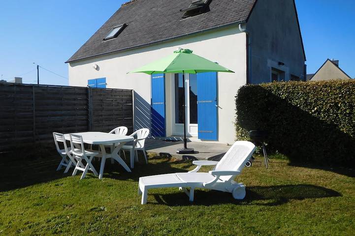 Holiday home for 4 people, with garden and terrace, with pets - 1