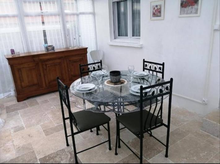 Location de vacances pour 4 personnes, avec terrasse et jardin à Giberville