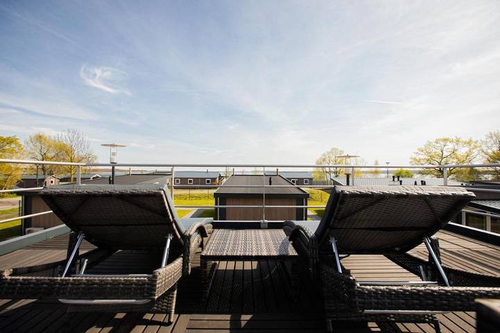 Ferienhaus für 4 Personen, mit Seeblick und Ausblick sowie Sauna und Terrasse am Großer Goitzschesee - 3