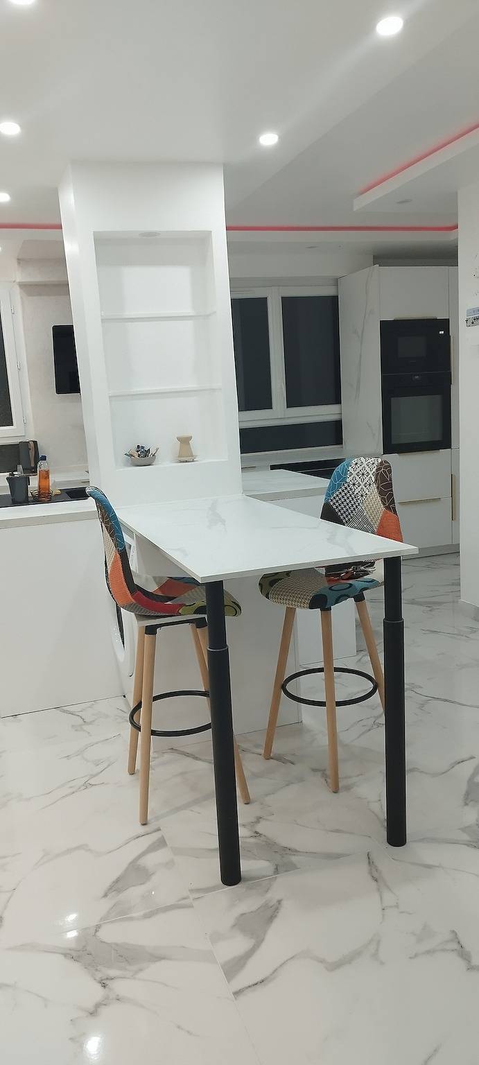 Ganze Wohnung, Appartement „Le Cocoon Des Lierres“ mit Balkon und Wlan in Survilliers, Val-d'Oise
