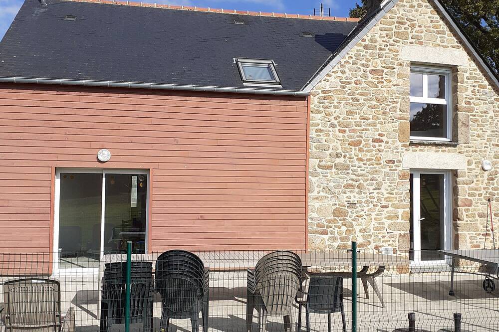 Beautiful Gite for 14 people, Saint Malo/Cancale/Le Mont Saint Michel : Le Chêne in Baguer-Pican, Región de Saint-Malo