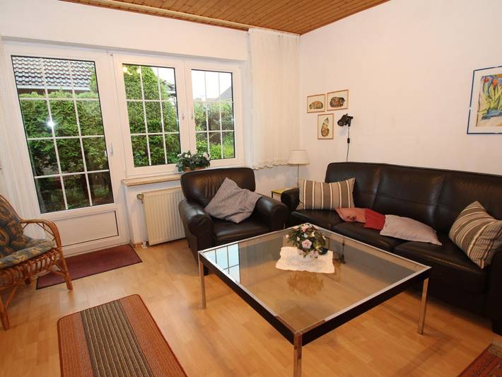 Ferienhaus für 4 Personen, mit Terrasse in Neßmersiel - 3