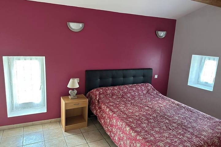 Appartement entier, Uzès super gîte dans un mas à 700m du Cv avec piscine-reduction speciale julliet in Uzès, Région de Nîmes