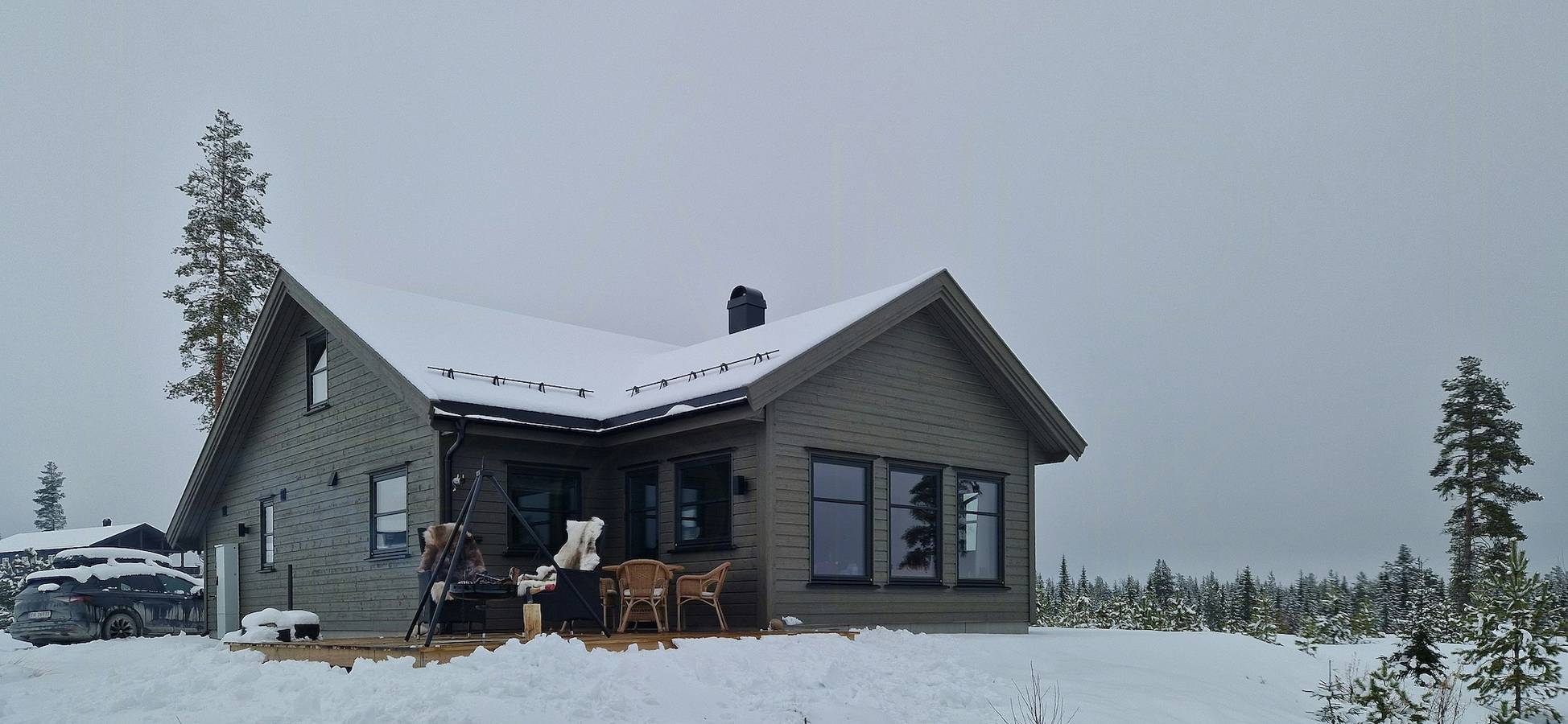 Neue Hütte mit Panoramablick auf den Osensjøen in Åmot