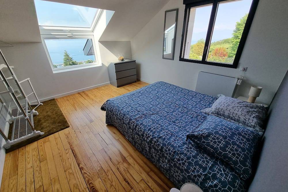 Panoramic Villa, Vue imprenable sur le Lac Léman in Évian-les-Bains, Thonon-les-Bains region
