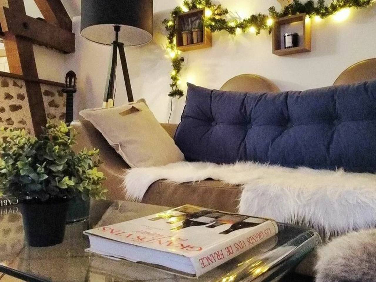 Gîte pittoresque avec nature, Wi-Fi, Bbq et terrasse privée in Belhomert-Guéhouville, Région de Nogent-le-Rotrou