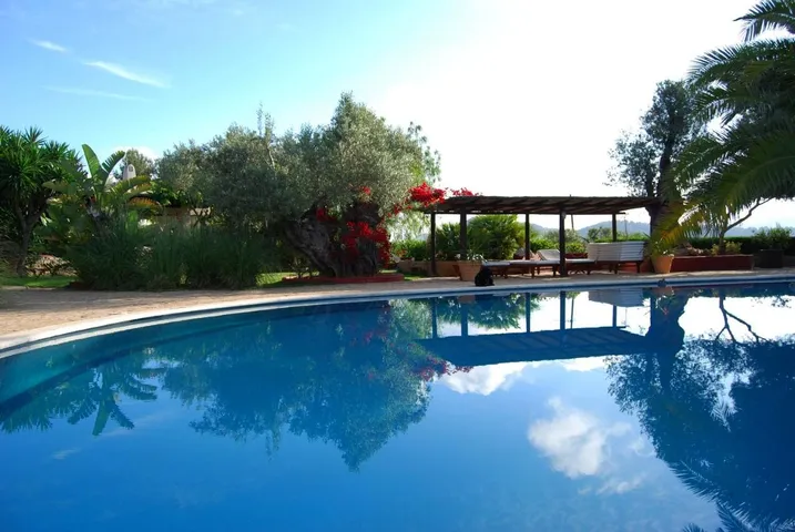 Casa rural para 2 personas, con jardín además de terraza y piscina - 1