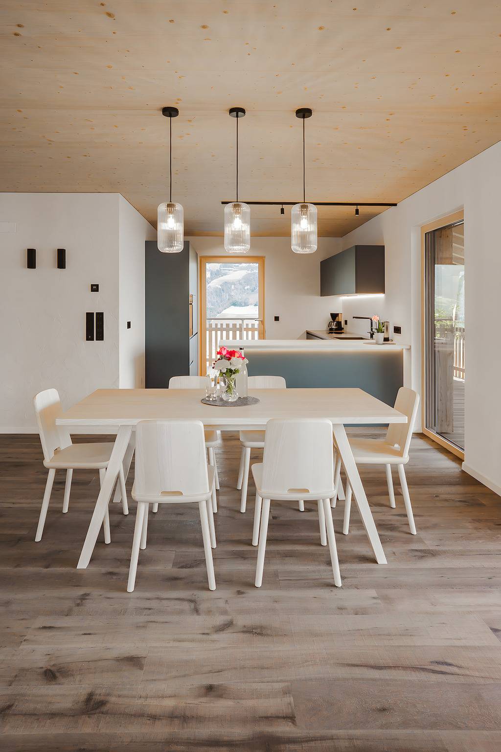 Ganze Wohnung, Apartment 'Huetterhof Apartement Huetter' mit Bergblick, privater Terrasse und Wlan in Kuens, Passeiertal