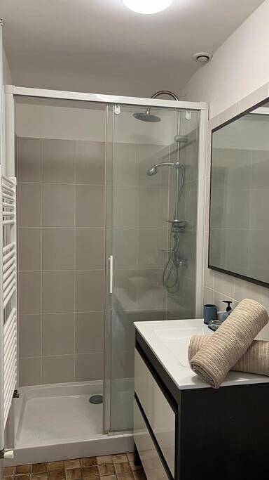 Gîte pour 6 personnes, avec jardin et vue à Loucelles - 4