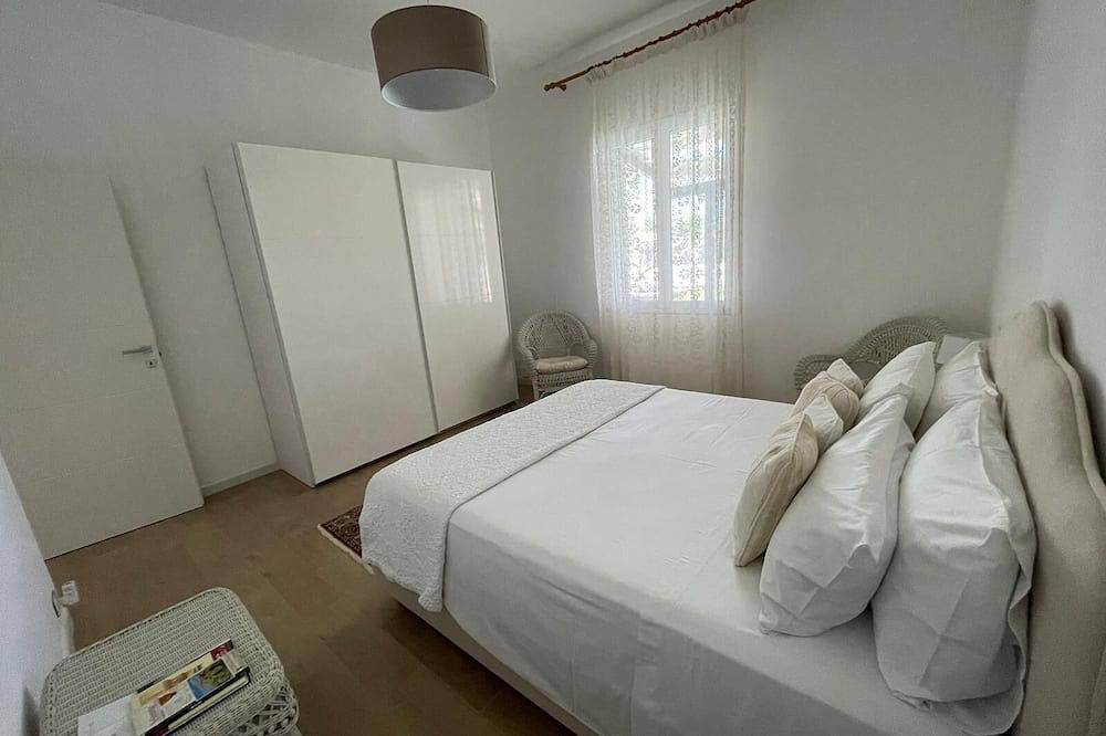 Schöne Villa Zu Vermieten In Lido Valderice in Valderice, Trapani Provinz