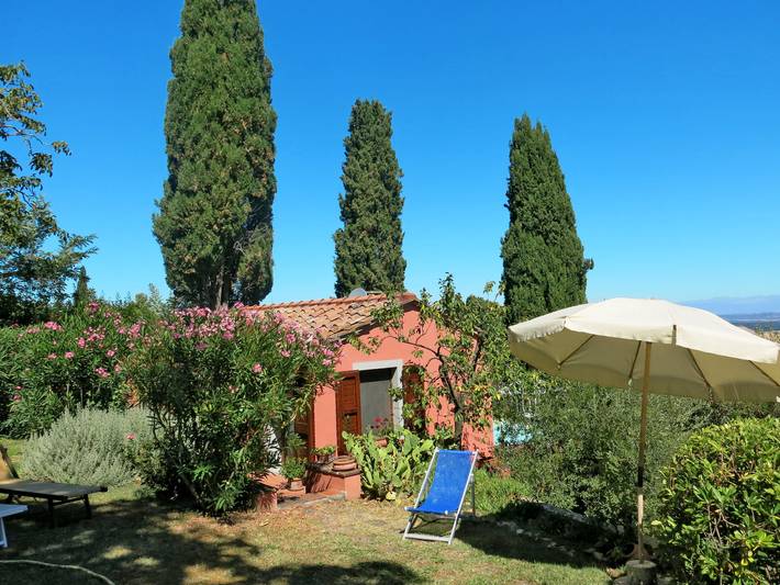 Casa vacanza per 2 persone, con Terrazza e Giardino nonché Panorama in Pisa e dintorni