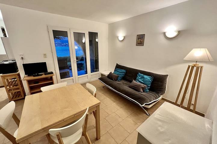 Apartamento entero, Apartamento B1 con vista al mar y montañas, Residencia Padovani Marina, planta baja in Calcatoggio, Golfe de Sagone