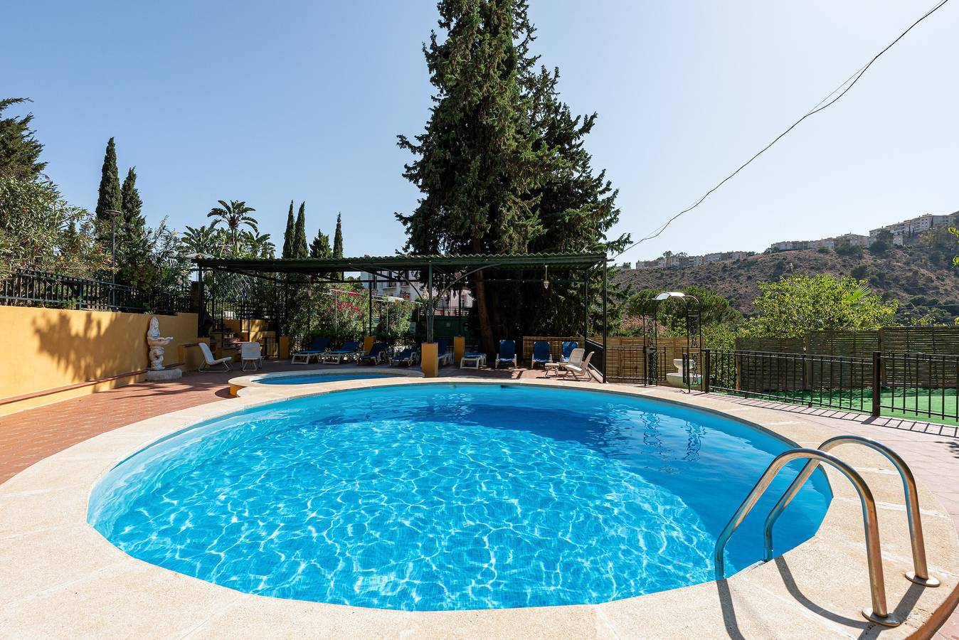 Casa Rural para 4 Personas en Calle Las Dalias, Málaga