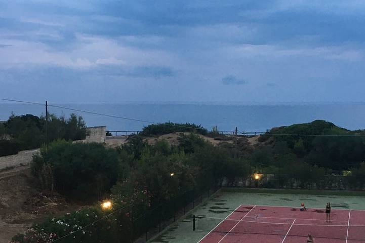 Appartement entier, Apartment in beachfront residence in Monaco Mirante, Golfe de Tarente