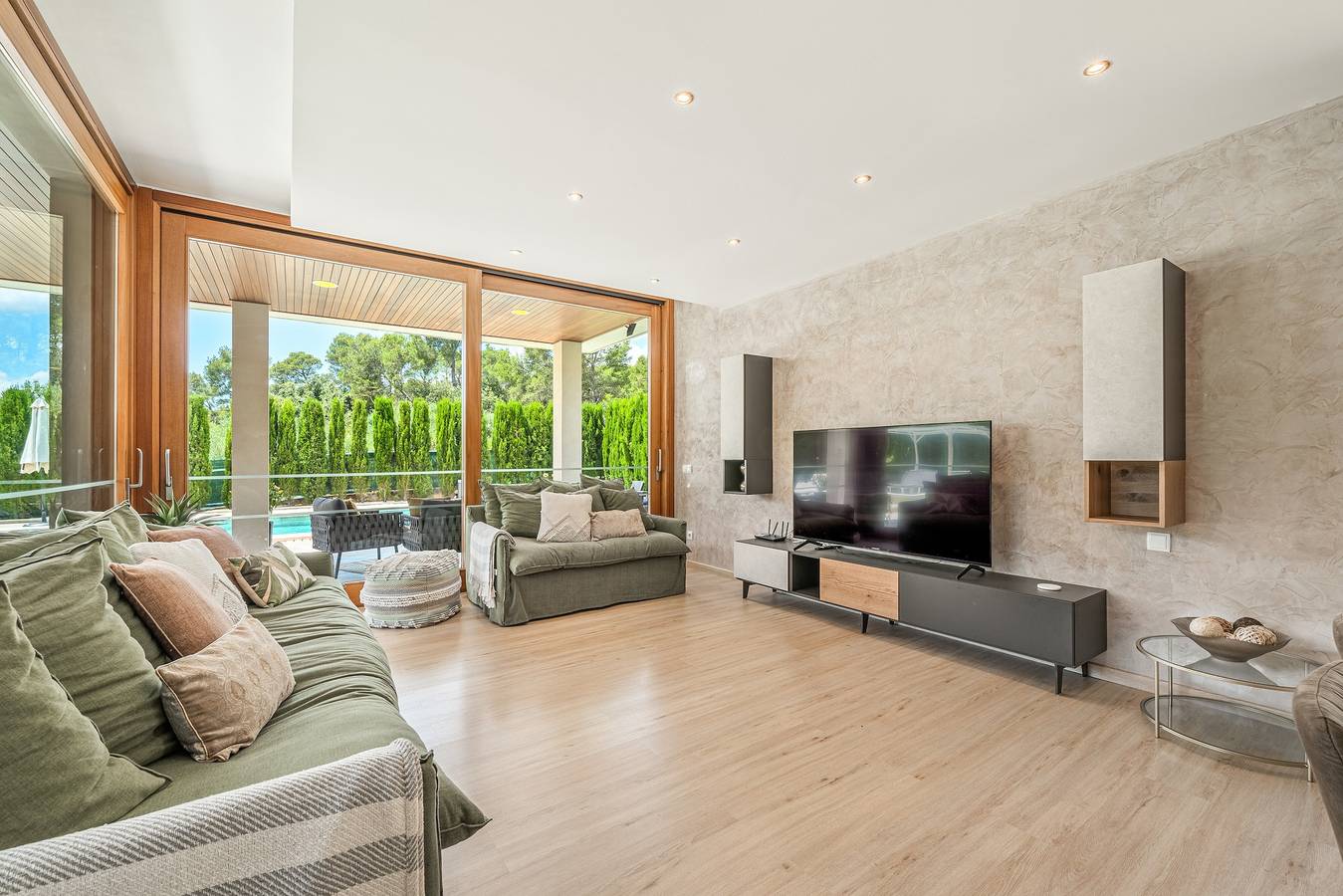 Villa 'Sa Olivera' with Private Pool, Wi-Fi and Air Conditioning in Crestatx, Sa Pobla