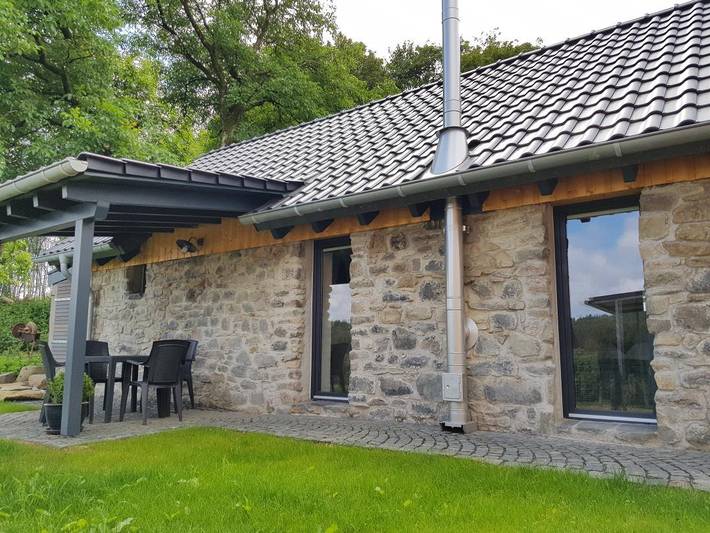 Ferienhaus für 4 Personen, mit Terrasse in Lautzenbrücken, Lahntal-Westerwald