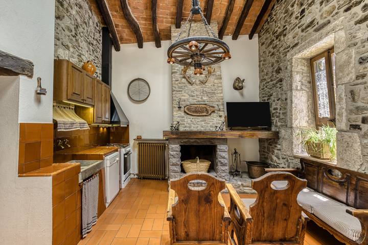 Casa rural para 6 personas, con jardín en Pla de l'Estany - 4