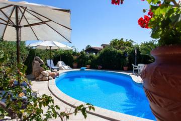 Villa voor 10 Personen in San Teodoro, Olbia-Tempio, Afbeelding 2