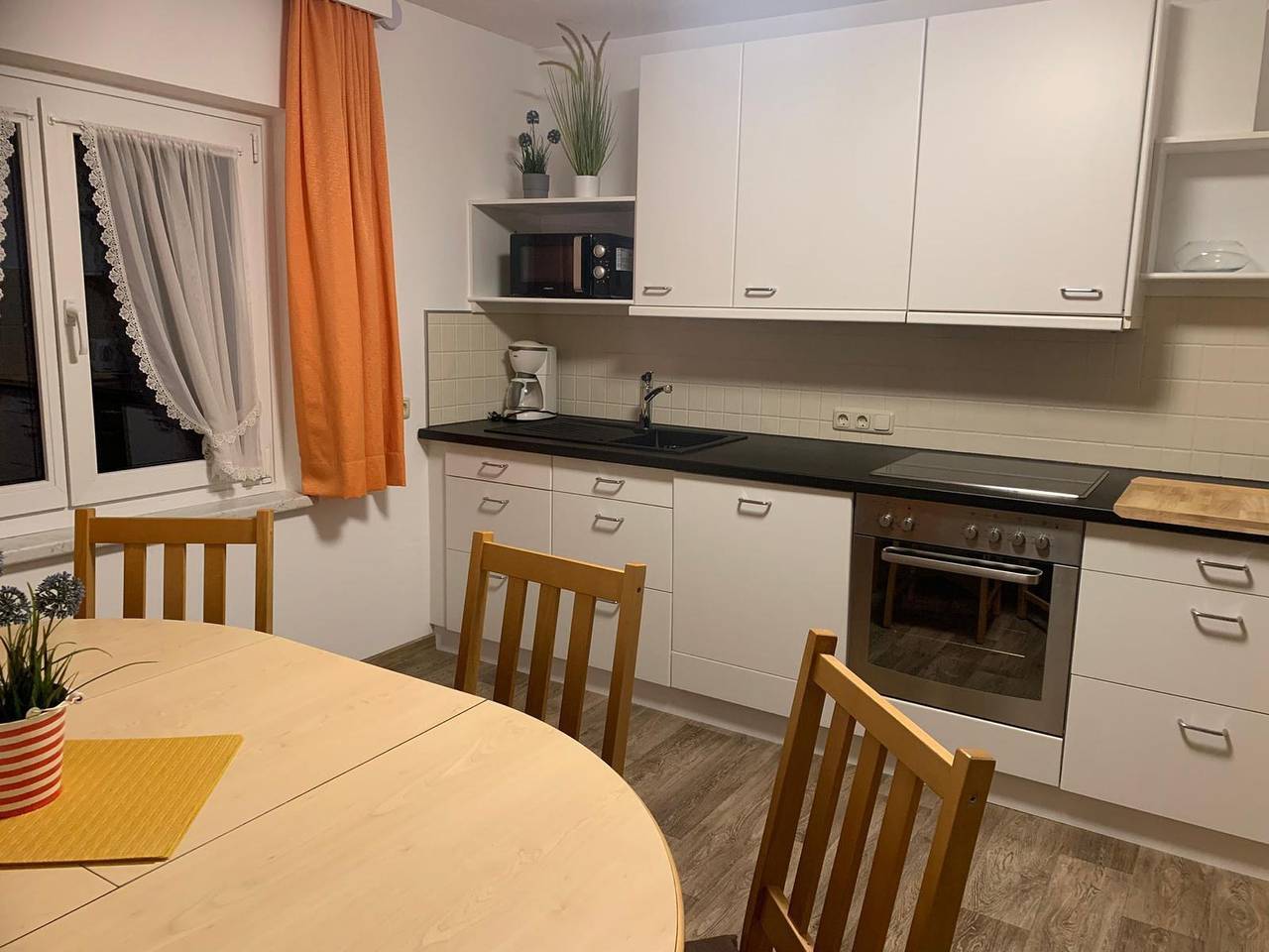 Ganze Ferienwohnung, Haus Angelika in Innerbraz, Verwall