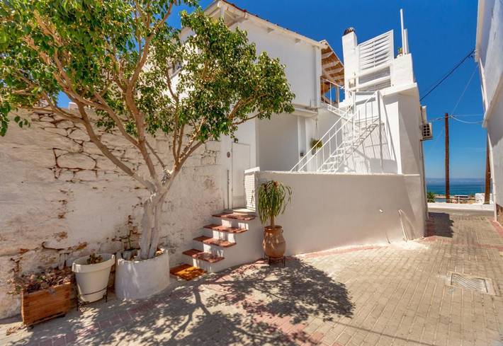 Location de vacances pour 3 personnes, avec terrasse et vue dans Agistri - 3