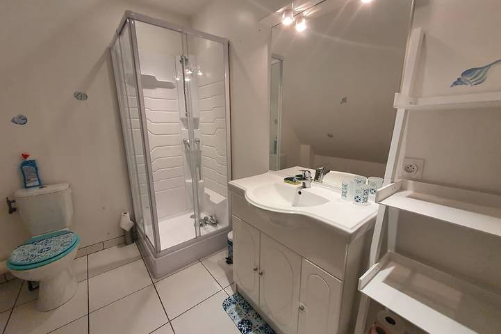 Location de vacances pour 6 personnes, avec terrasse et jardin à Ablon - 4