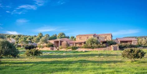 Gîte pour 4 personnes, avec jardin dans Plage d'Arone