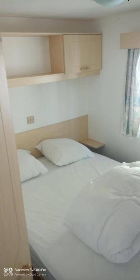 Location de vacances pour 4 personnes, avec Terrasse et Piscine à Villegusien-le-Lac - 4