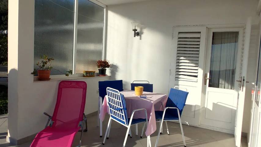 Studio für 2 Personen, mit Terrasse