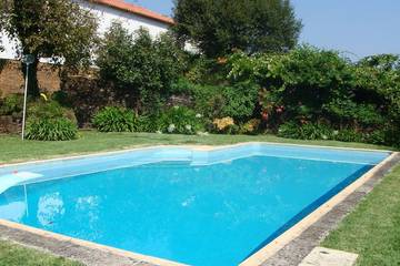 Gîte pour 7 personnes, avec jardin ainsi que balcon et piscine dans Venade