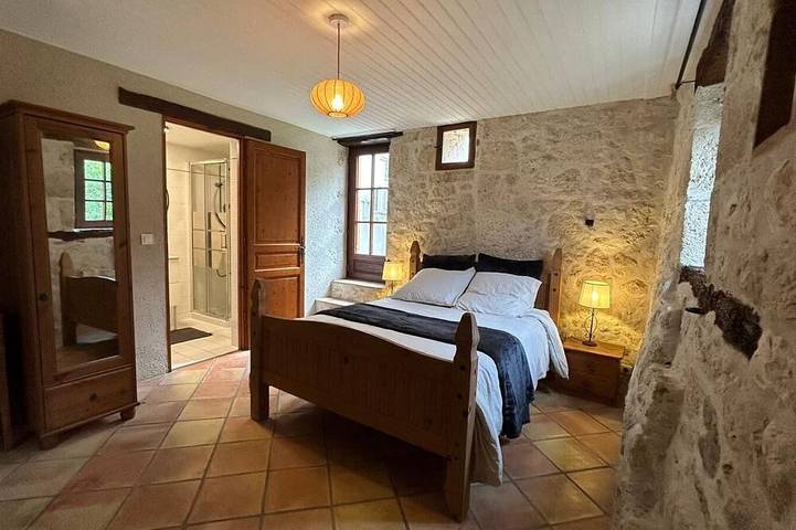 Location de vacances pour 11 personnes, avec jardin et piscine, animaux acceptés à Pont-du-Casse - 3