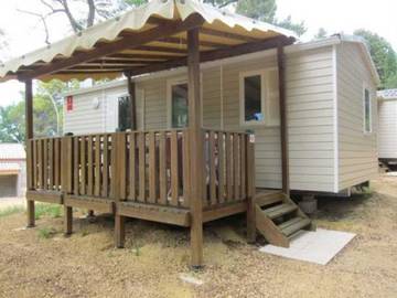Camping für 4 Personen, mit Pool in Vaucluse