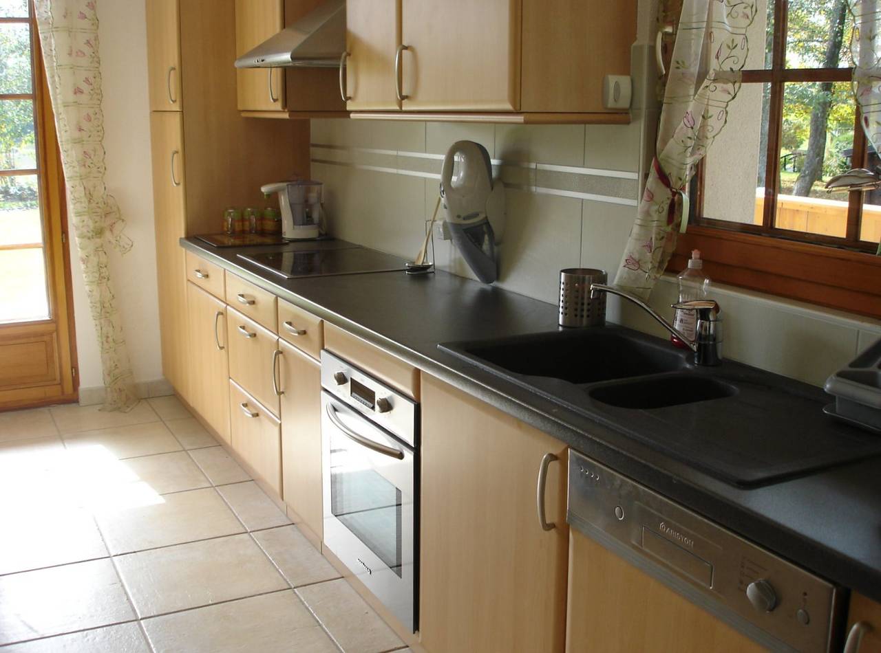 Chalet Valaisan, au cœur du Domaine de Chalétang in Sermamagny, Territoire de Belfort