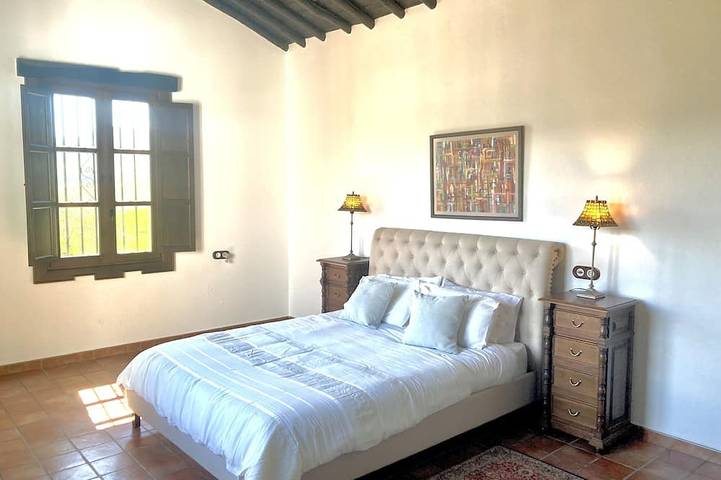 Beautiful Country House with Pool and Scenic Mountain Views in Ronda, Serranía de Ronda