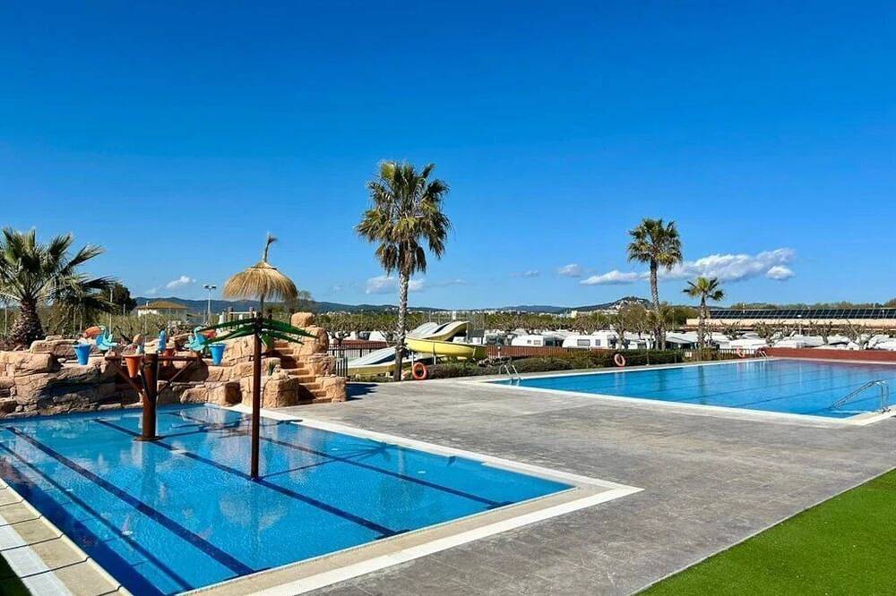 Zecamping 3* familial piscine club enfant animaux acceptés animations in Malgrat de Mar, Costa del Maresme