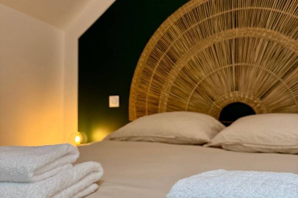 Apartamento entero, Le Grenier d'Antan - Near Mont-Saint-Michel in Pontorson, Avranches region