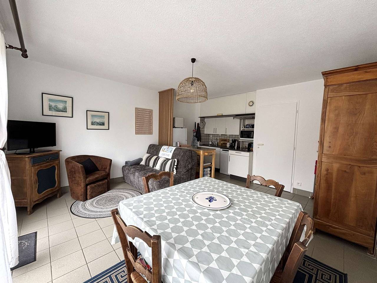 Apartamento vacacional entero, La Forêt-Fouesnant, apartment,with port, beach and restaurants on foot in La Forêt-Fouesnant, Côte de Cornouaille