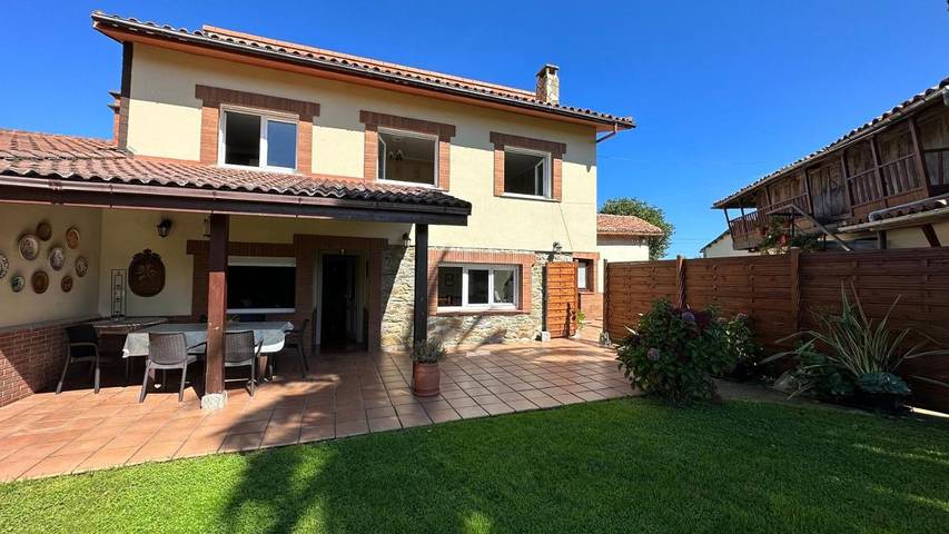 Casa rural para 12 personas, con terraza además de jardín y vistas en Costa Occidental Asturiana - 2