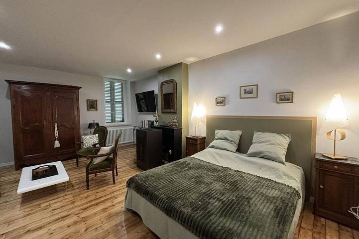 Gîte pour 4 personnes, avec jardin à Souvigny - 3