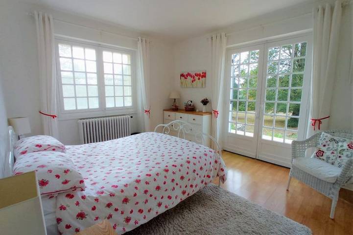 Location de vacances pour 12 personnes, avec jardin à Villetoureix - 2