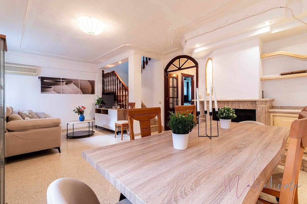 Casa grande , piscina y garaje in Aljaraque, Costa de la Luz