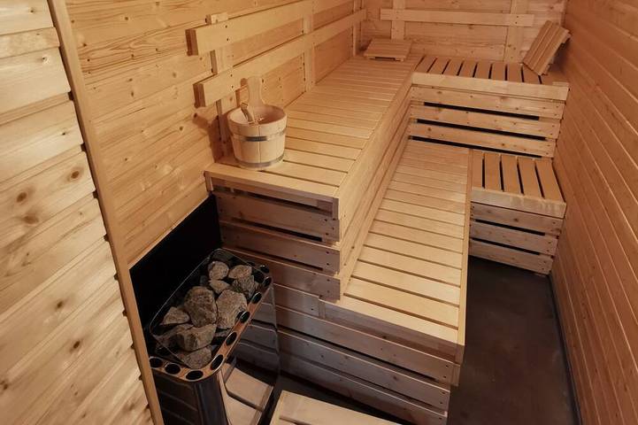 Ferienwohnung für 3 Personen, mit Terrasse und Sauna in Weilburg