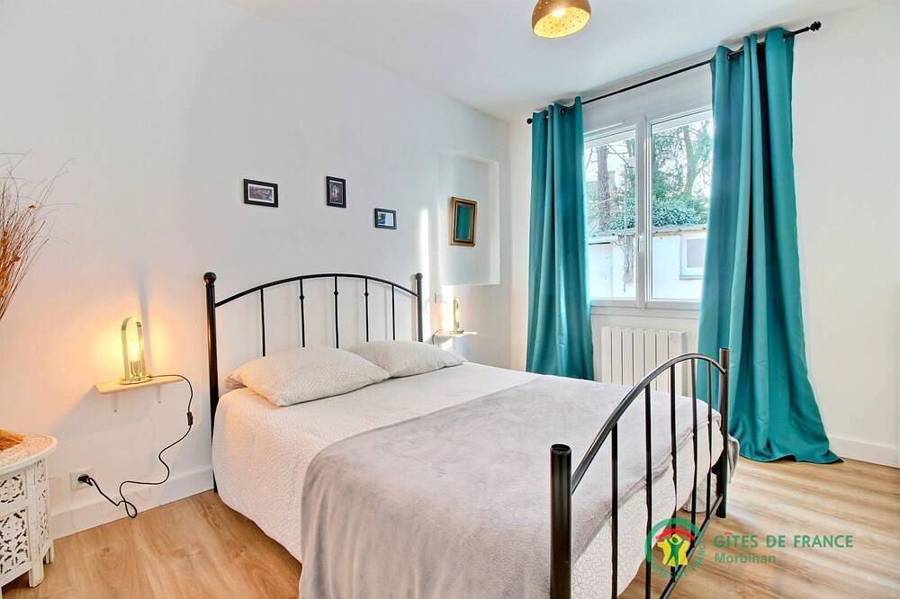 La Maison aux Volets Bleus in Montertelot, Región de Vannes