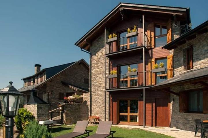 Villa für 10 Personen, mit Garten, mit Haustier - 1